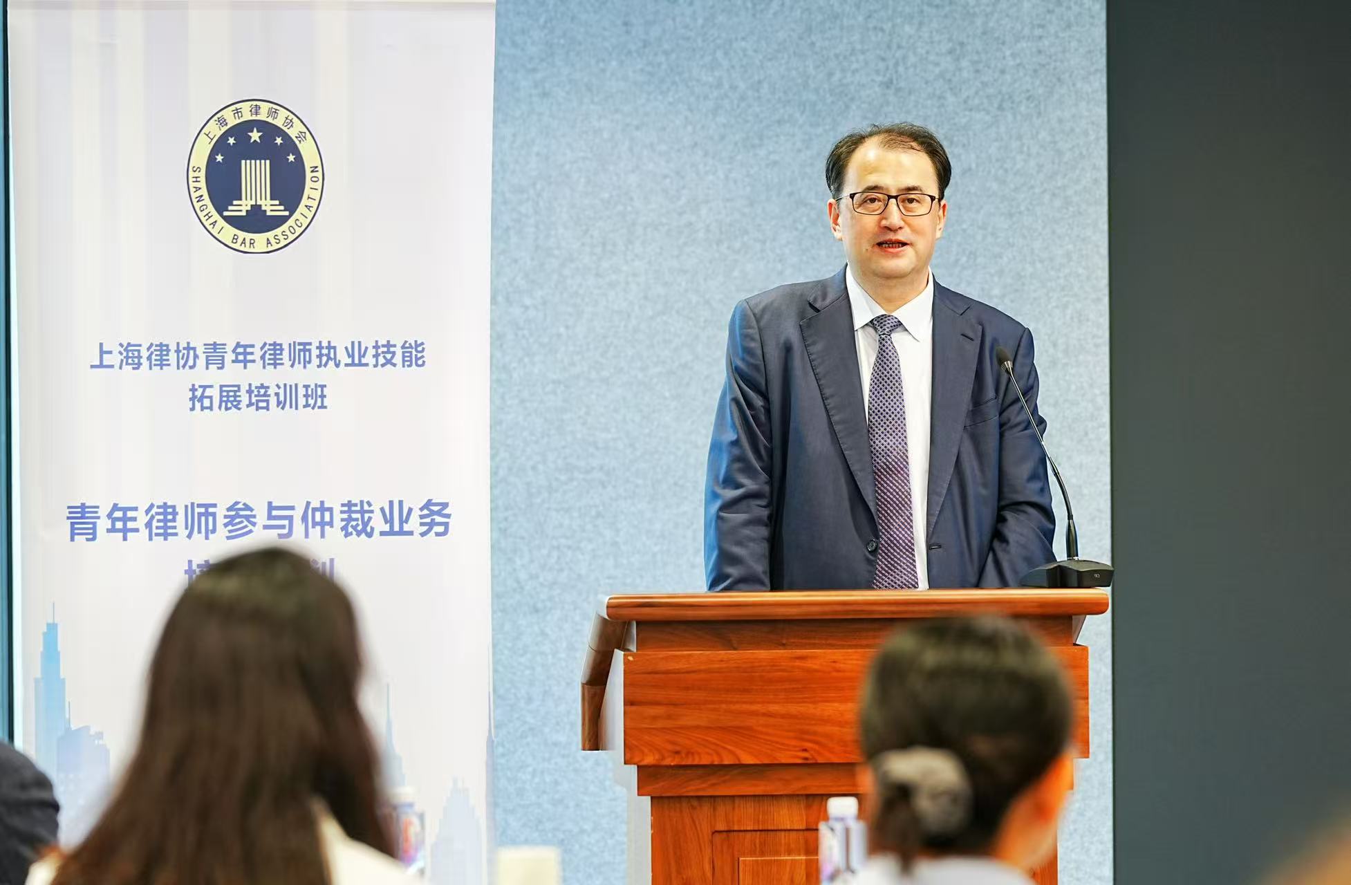 毛惠刚.jpg