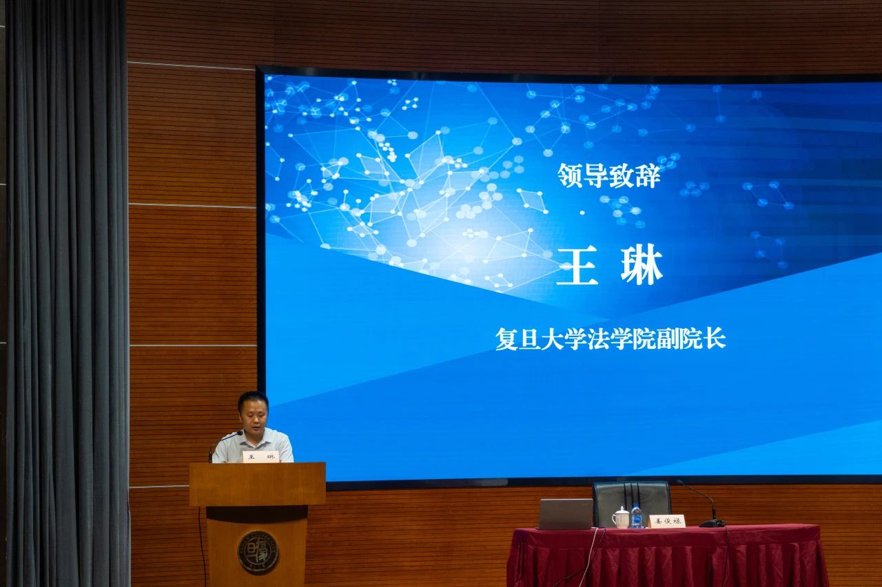 f9eb9af3-b69e-4dec-9fc3-f40573ec571a.jpg