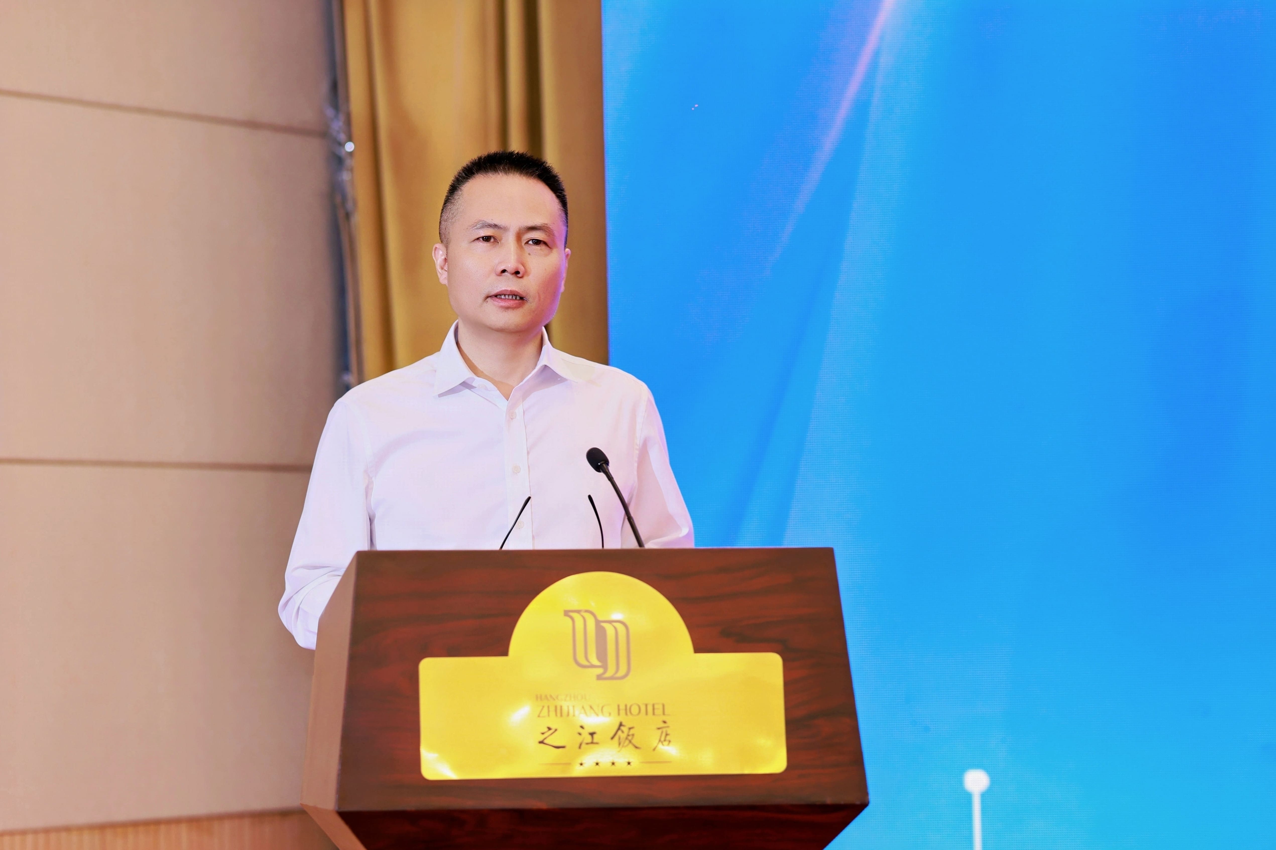YILI8283-opq5097597007.jpg