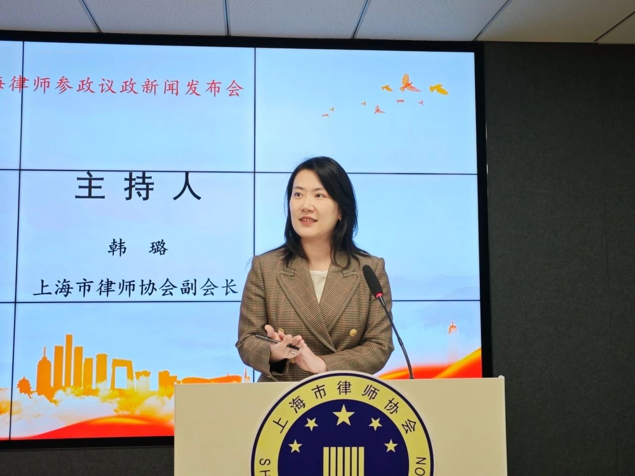 68cf0daf-2d65-41cc-b779-cf69554544c7.jpg
